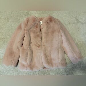 GAP Soft Blush Faux Fur Jacket , perfect conditions, used only once!
